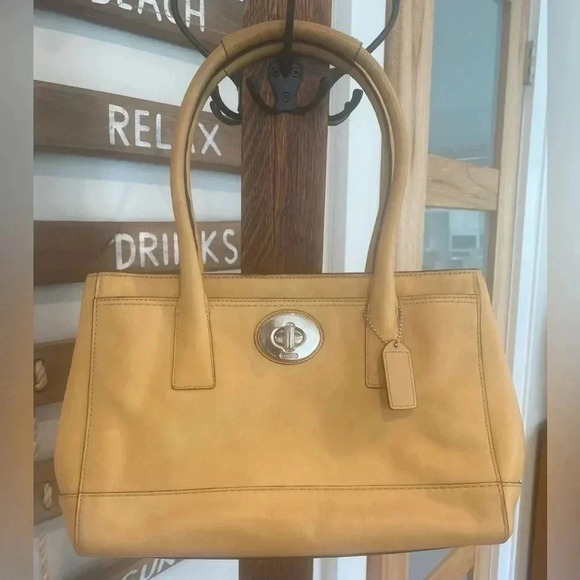 Vtg Coach Classic Madeline Tote Satchel Handbag Beige/Yellow Great Condition - Picture 6 of 12